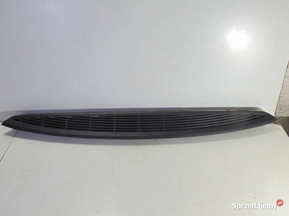 PODSZYBIE WLOT POWIETRZA TYŁ BMW F10 9116274