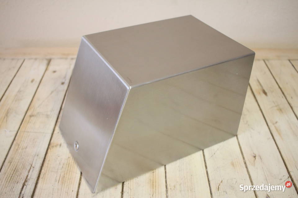 Metalowy dyspenser serwetnik na chusteczki