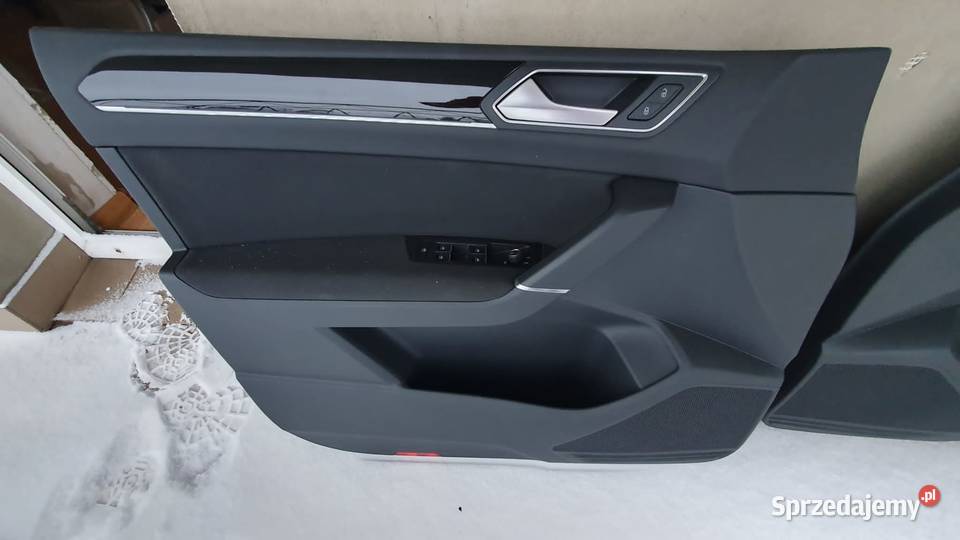 Boczki tapicerka drzwi vw touran Tapicerki samochodowe Puck