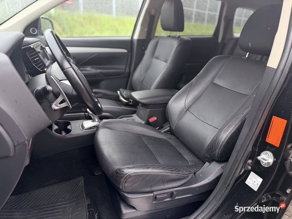 Mitsubishi Outlander PHEV PlugIn Hybrid 4x4 Kraków