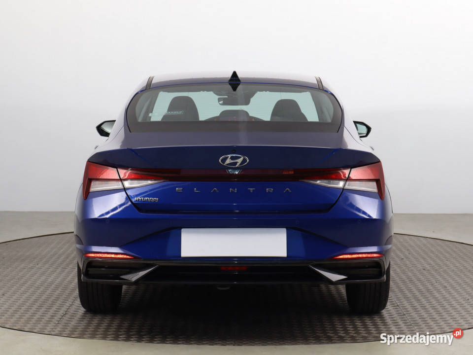 Hyundai Elantra 16 MPI