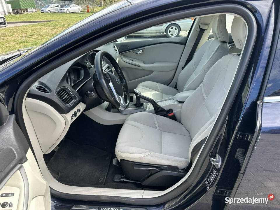 Volvo V40 Mocny silnik kamera nawigacja tempomat Hatchback Wejherowo