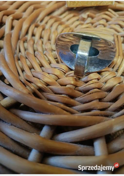 Pierścionek srebrny z chryzolą i azurytem srebro Pierścionki Koszalin