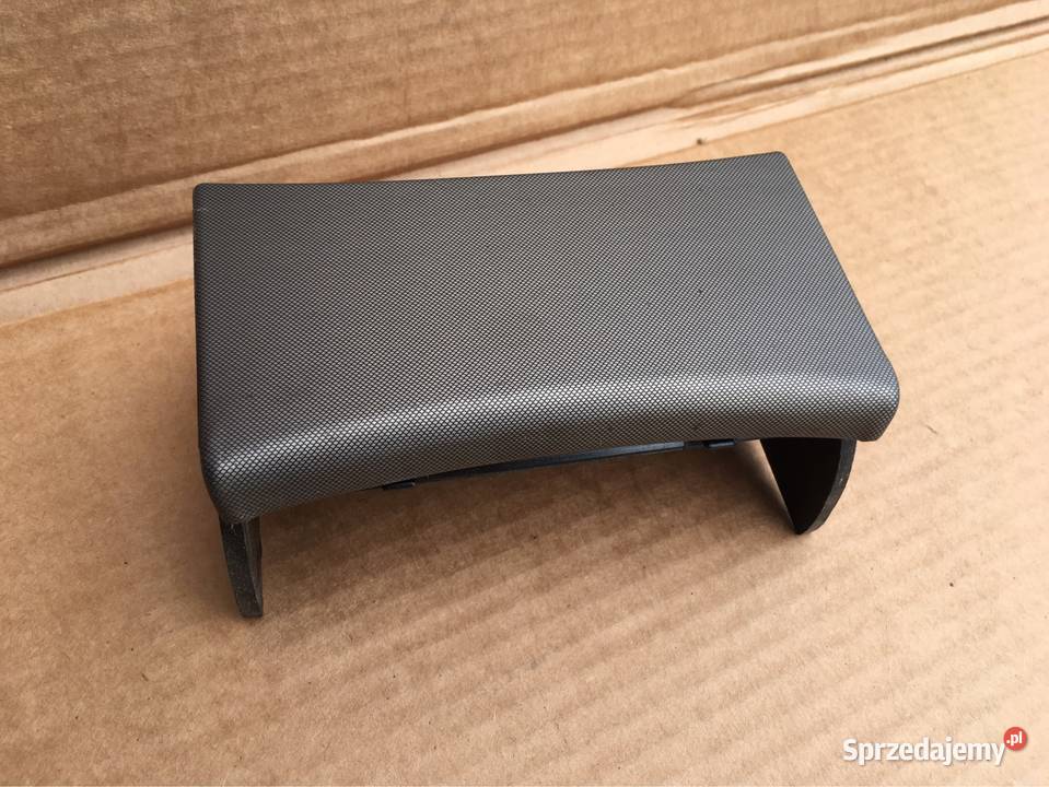 Popielniczka Passat B5 Carbon Brusy