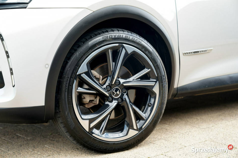 DS Automobiles DS 7 Crossback LOUVRE masaze FUL Otmuchów