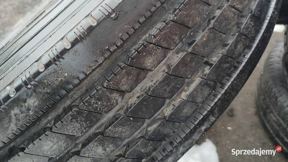 Sprzedam opony Nowe Michelin 22580 R225 nieuszkodzony Dzwola