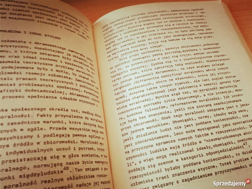 Człowiek i świat człowieka antynomie i wartości Gdańsk