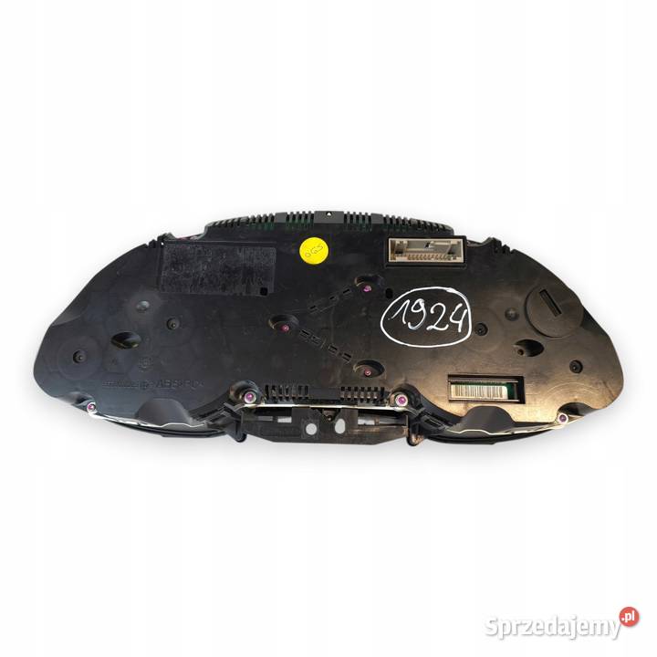 LICZNIK ZEGARY Audi A4 B8 20 27 30 TDI Diesel