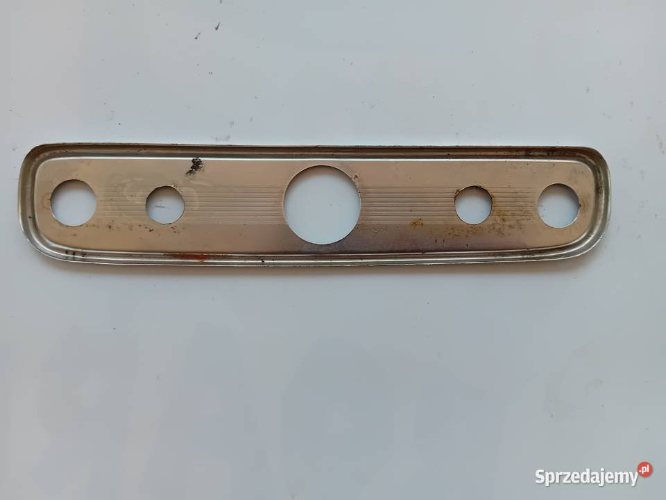 Ramka chrom stacyjki Fiat 600 Zastawa 750 osobowe Dębica sprzedam