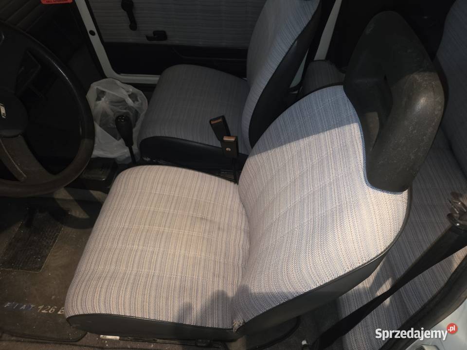 Fiat 126 bis z Włoch 1989 bez zgilizny Rok produkcji 1989