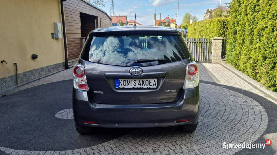 Toyota Verso 20 D4D Climatronic Navi Kamera Rok produkcji 2012