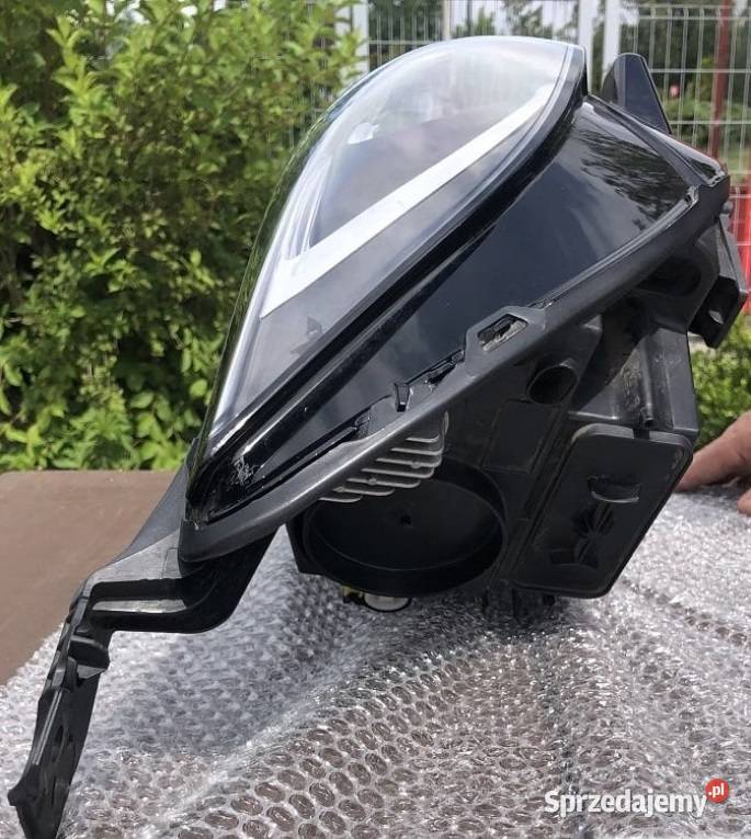 Lampa do Grandland x 2017r