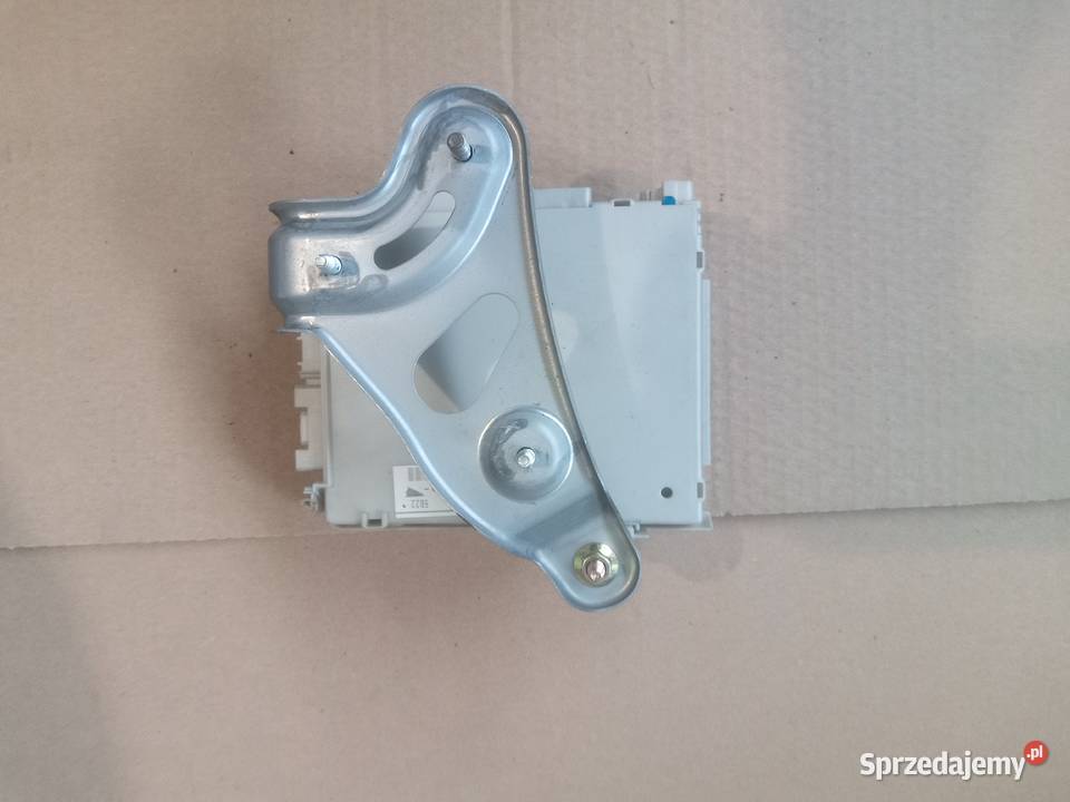 Skrzynka bezpieczników Lexus GS MK3 III 200508 Suwałki