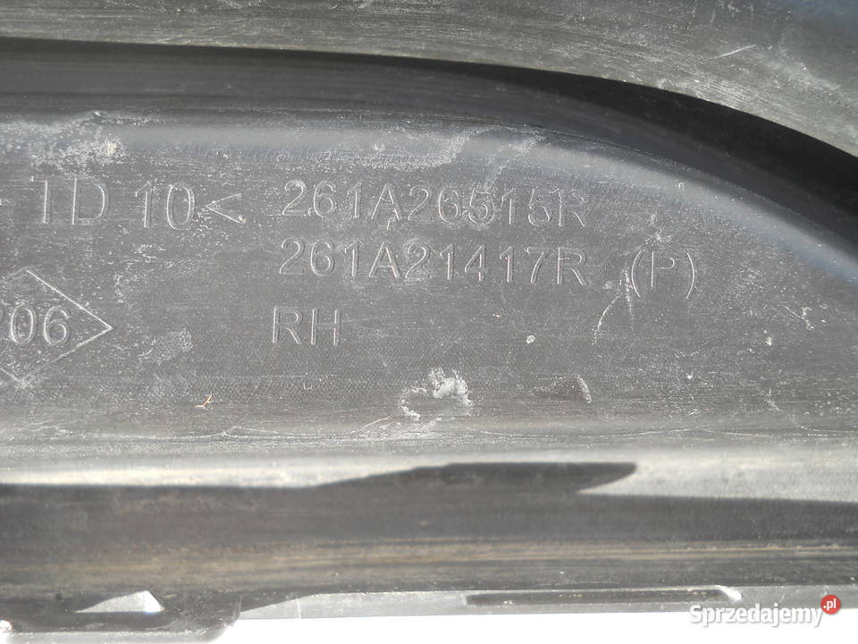 RENAULT MEGANE III PRAWA KRATKA HALOGENU Siechnice