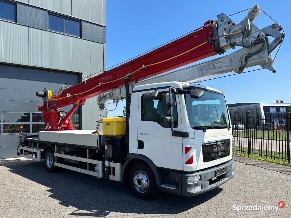 Żuraw budowlany dźwig budowlany BCKER AK 353000