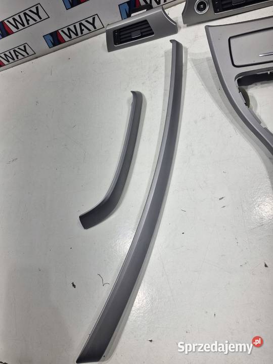 BMW 3 E90 E91LCI LIFT NAVI LISTWY OZDOBNE DEKORY osobowe