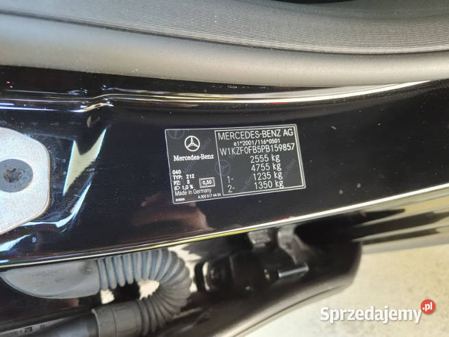 MERCEDESBENZ E 220 D 2023 199300 ccm 200 nieuszkodzony Warszawa
