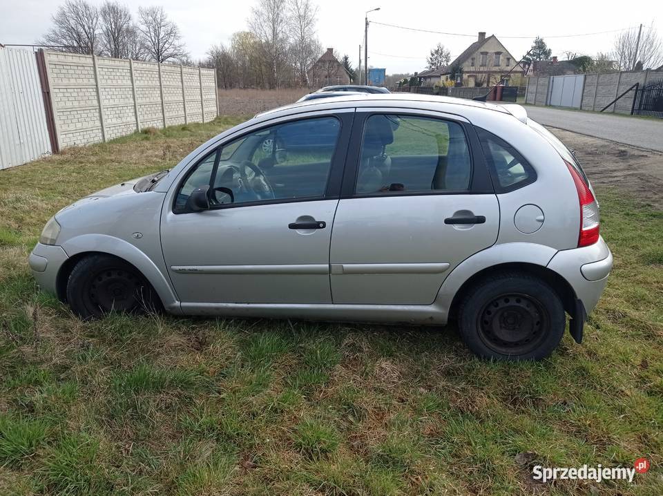 Citroen C3 14 16 V 65 kW 2008 r dawca części osobowe Szklarka Myślniewska