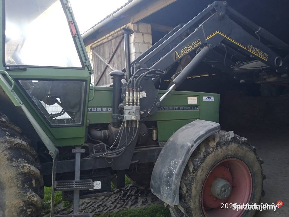 Ciągnik rolniczy Fendt Favorit 600 SL Latyczyn