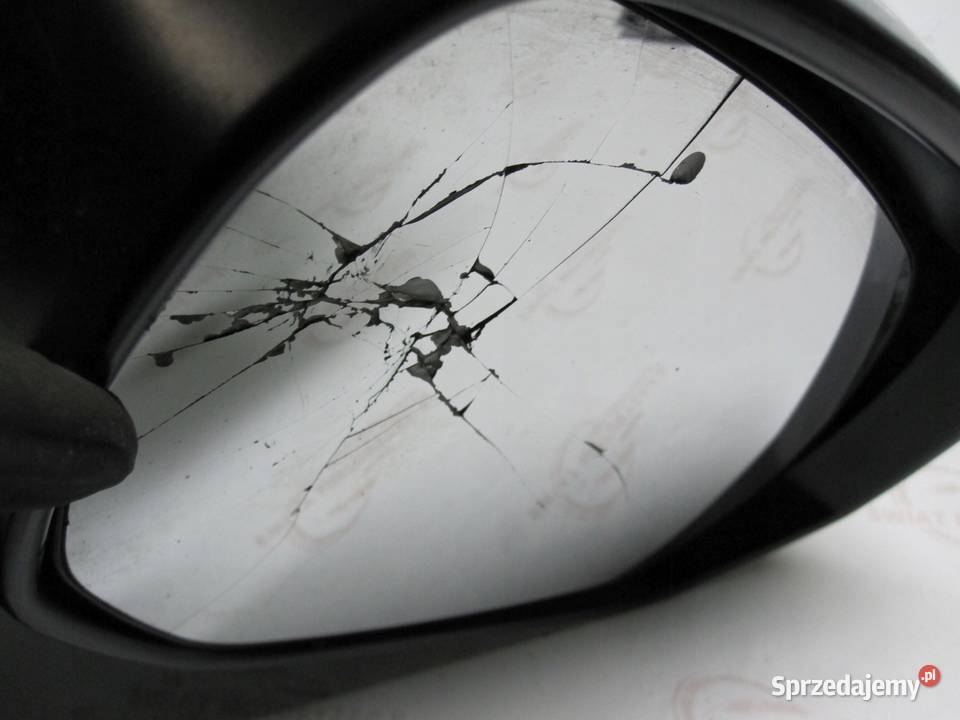 CITROEN C3 PICASSO LIFT 14r lusterko prawe sprzedam