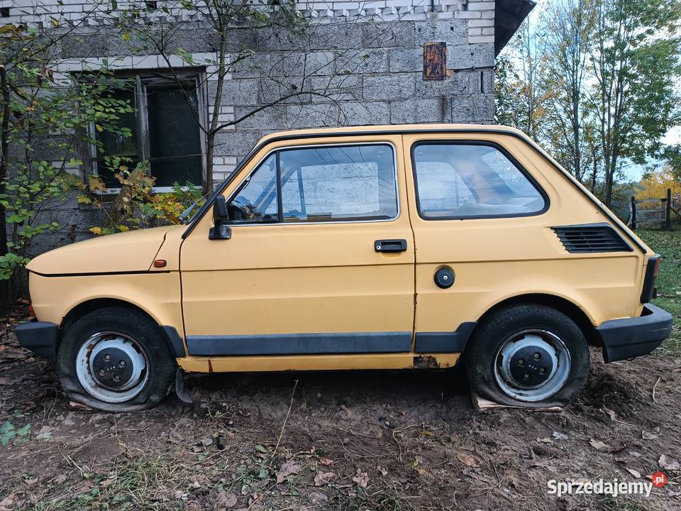 Fiat 126P uszkodzony Jakubów
