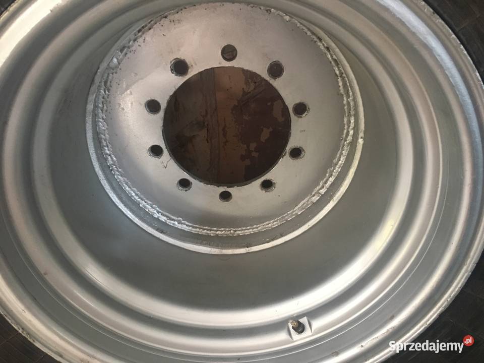 Opony koła 281 R26 radialne nieuszkodzony Telatyn