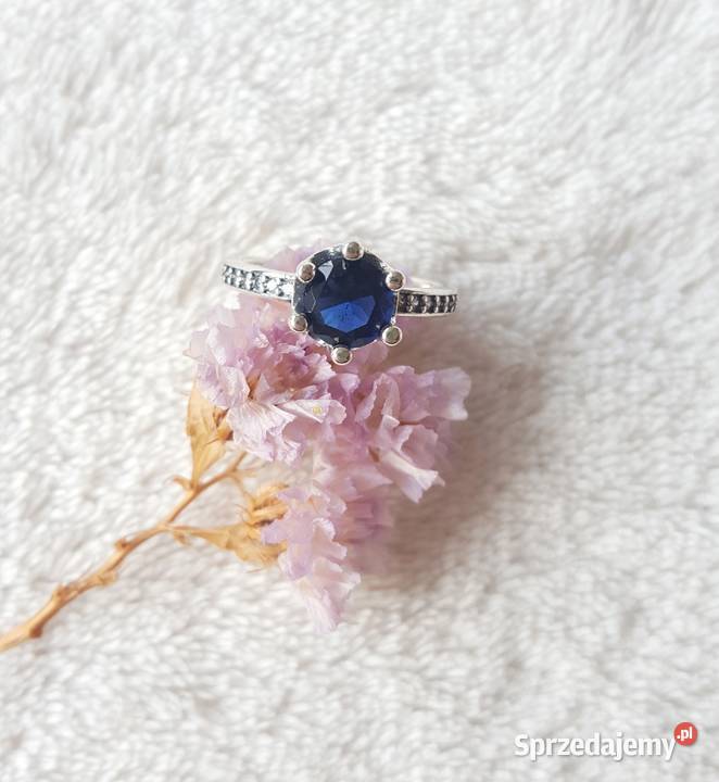 Nowy pierścionek srebrny srebro 925 duża