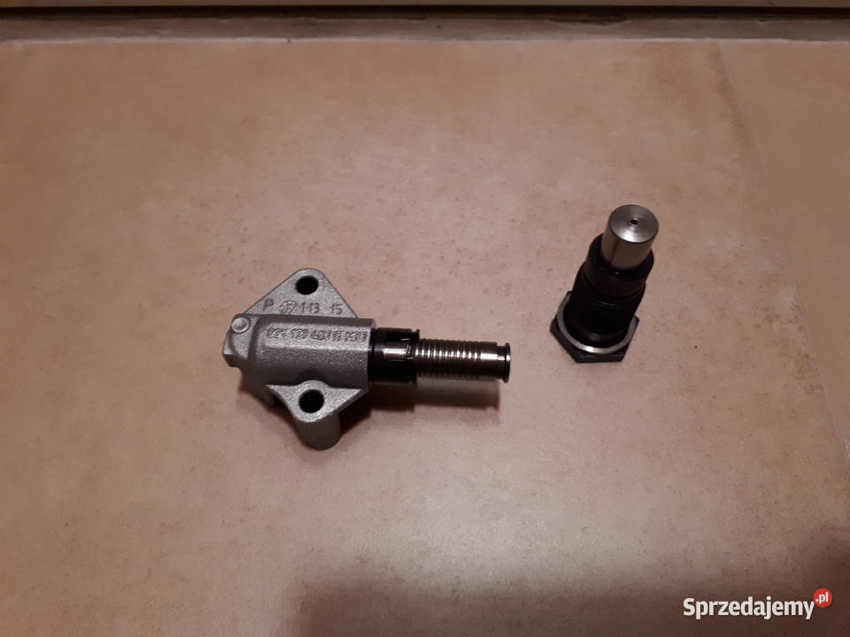 06L103166F obudowa wałków rozrządu Skoda VW 1820 osobowe Warszawa