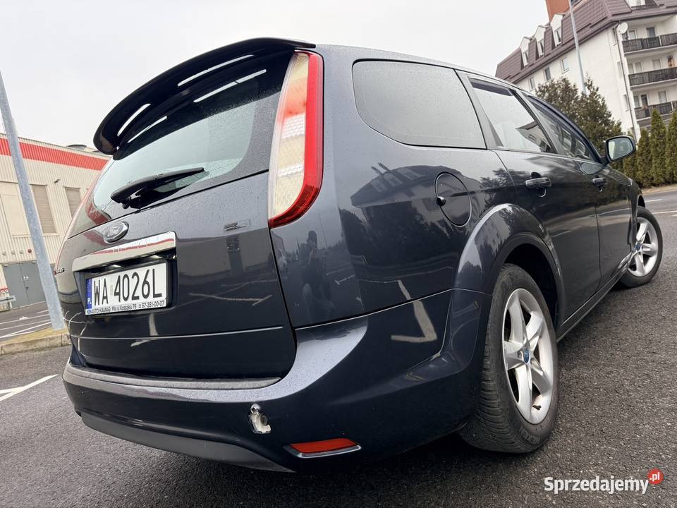 Ford Focus 2010 16 Salon Polska welurowa tapicerka Warszawa sprzedam