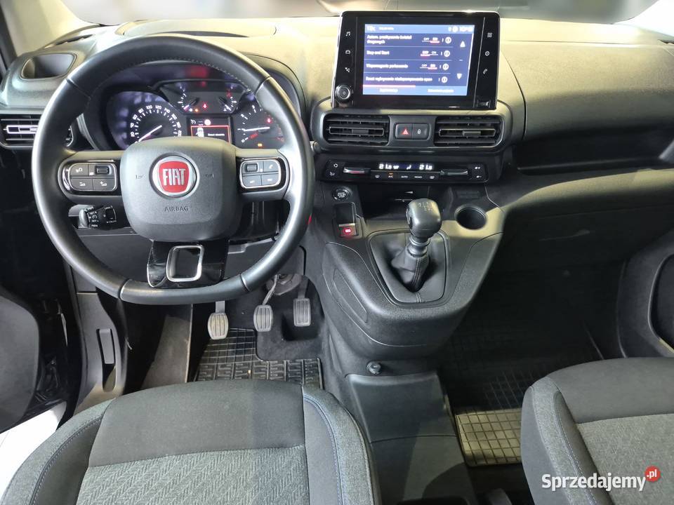 Doblo Combi 15 BlueHDI dach panoramiczny gniazdo USB śląskie Katowice