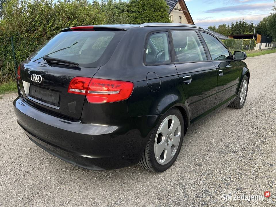 Audi A3 Sportback lift 2010 16 MPI benzyna klimatyzacja Obłotne sprzedam