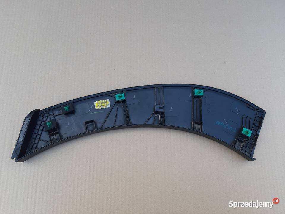 HYUNDAI TUCSON 15 LISTWA BŁOTNIKA PRAWY TYŁ Karoseria Trzciel