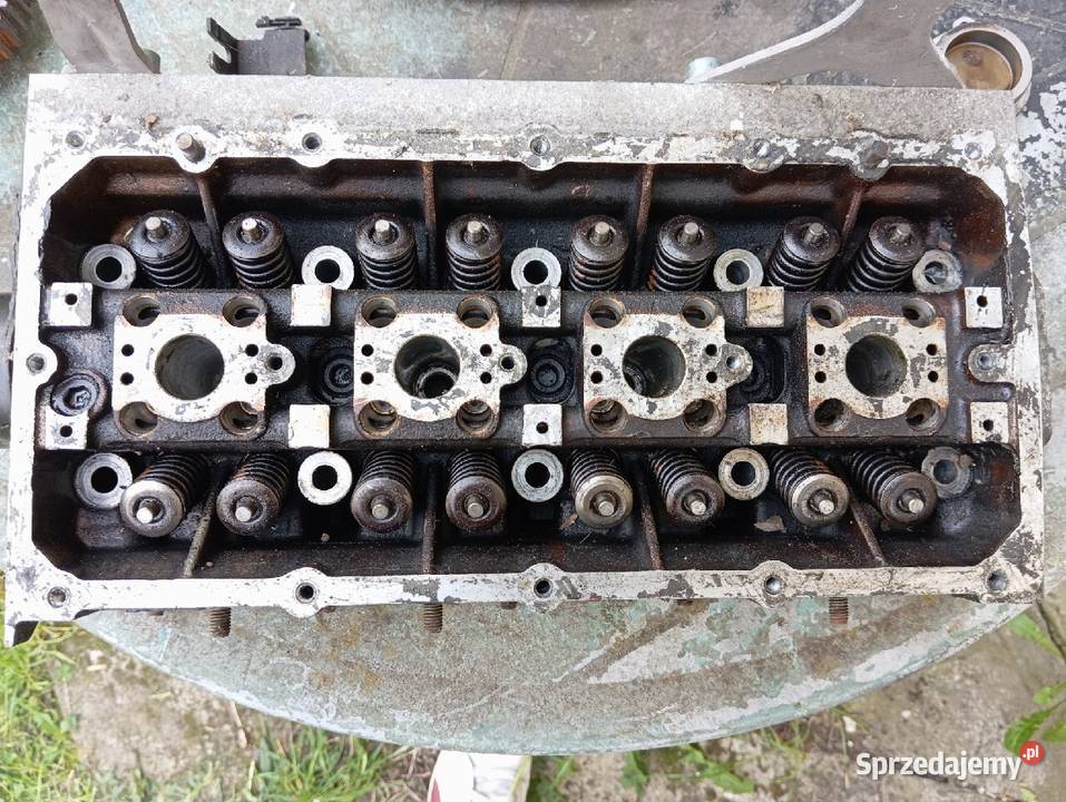 Głowica golf 4 14 16v zestaw 036103373t osobowe Busko-Zdrój