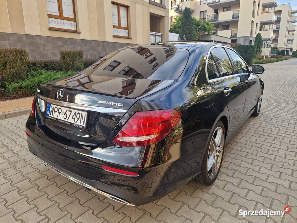 MercedesBenz W213 E300 AMG LINE benzyna