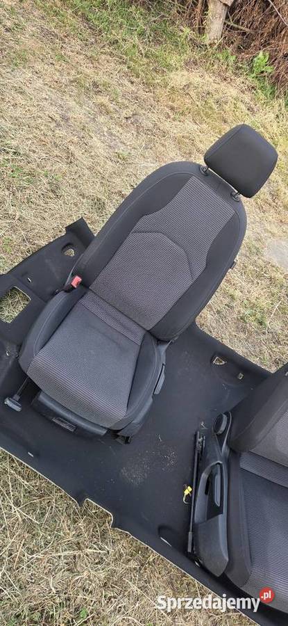 Fotele Seat leon 5f III dwa Pacanów