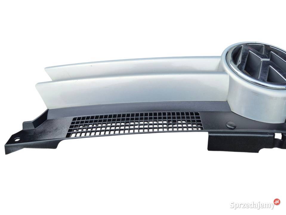 GRILL ATRAPA CHŁODNICY VW GOLF IV 4 1J0853655G Działoszyce