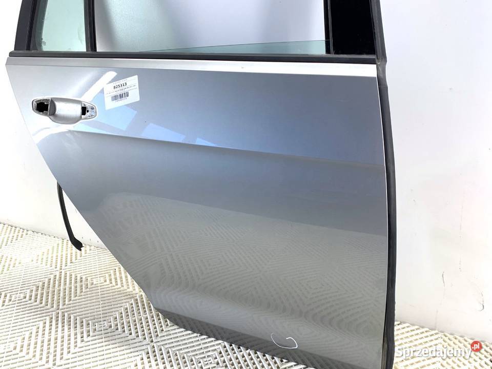 DRZWI PRAWY TYŁ LB7W VW GOLF VII Hatchback