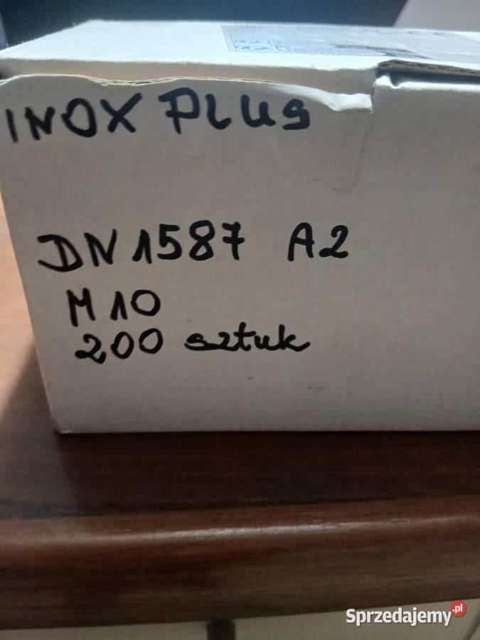 Nakrętki kołpakowe z nierdzewki M 10 Pozostałe Danków