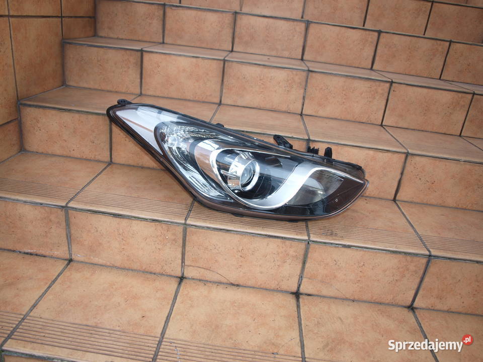 Hyundai i30 i 30 lampa prawa przód 11 pinów 2012 wielkopolskie Kalisz