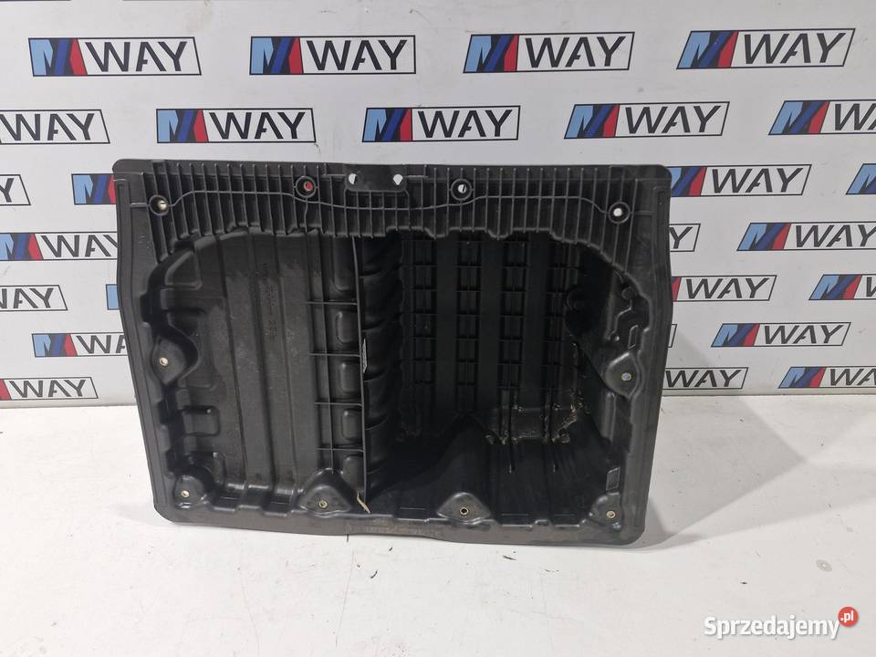 7120020 BWM E90 E91 E92 SCHOWEK WNĘKA BAGAŻNIKA