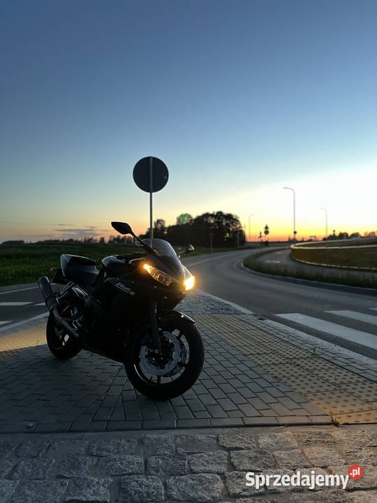 Yamaha R6 rj05 2003 czarna