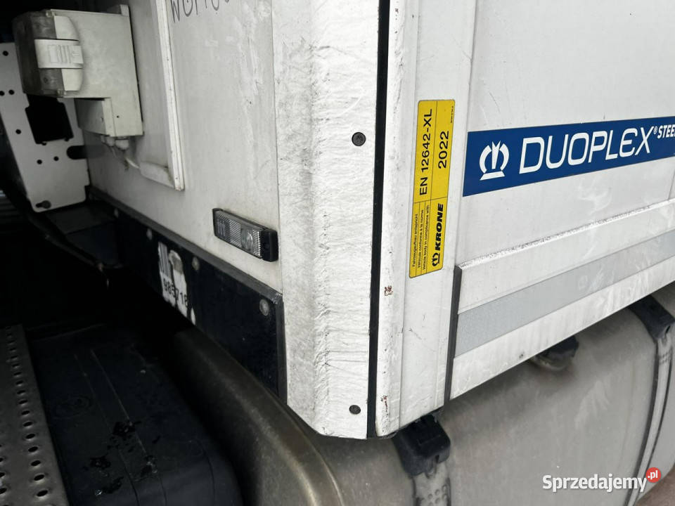 chłodnia Krone sd Krone sd Poleasingowe Przyczepy i naczepy Komorniki