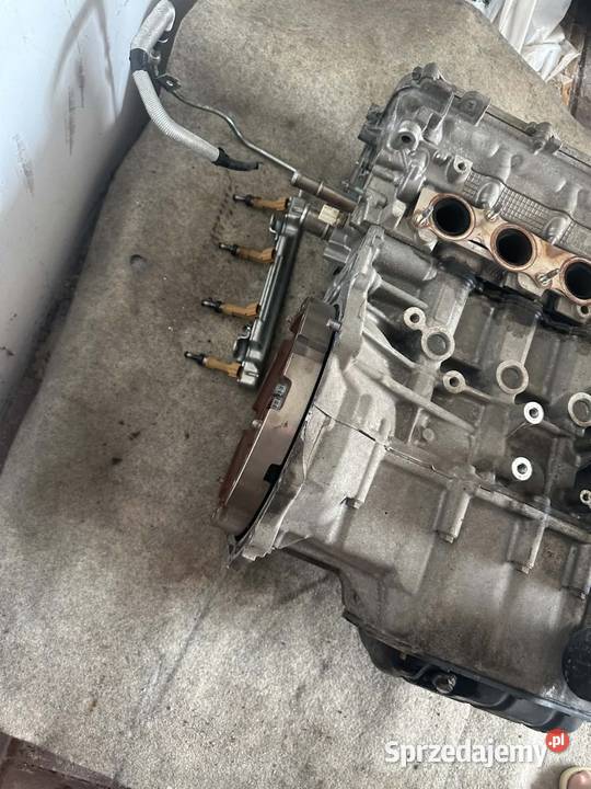 Silnik do Toyoty prius plus z 2019 Radom sprzedam