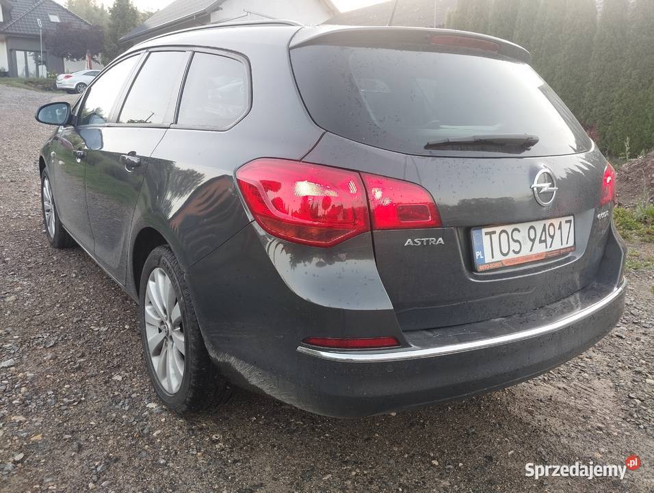 Opel Astra j manualna