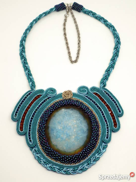 NASZYJNIK ZIELONO MIĘTOWY Z AGATEM SUTASZ