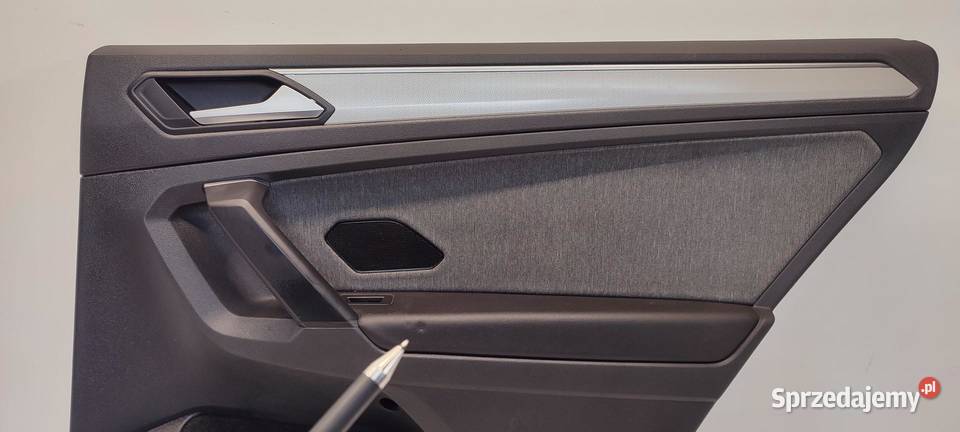 SEAT TARRACO VW TIGUAN II BOCZEK DRZWI PRAWY TYŁ Tapicerki samochodowe