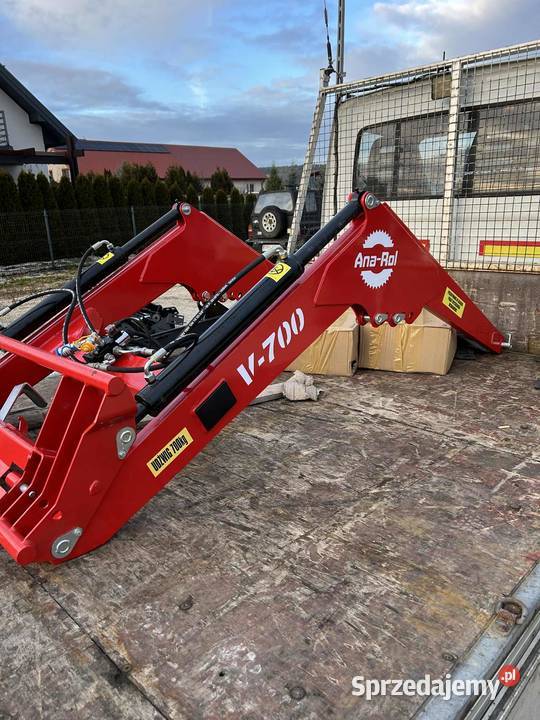 TUR ładowacz czołowy V700 Euroramka T25 ursus nieuszkodzony Kraśnik