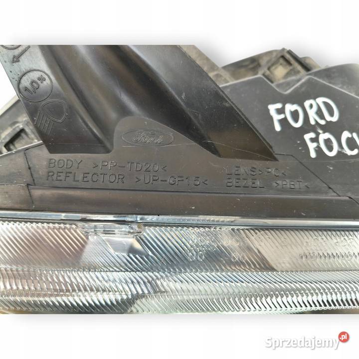 LAMPA PRAWA Ford Focus II MK2 2004 prawy przód lubelskie Chełm
