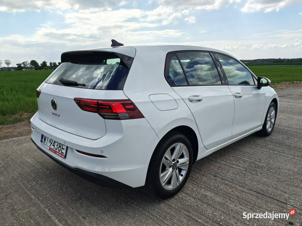 Volkswagen Golf Hatchback LIFE 15 TSI 130 Salon 4/5