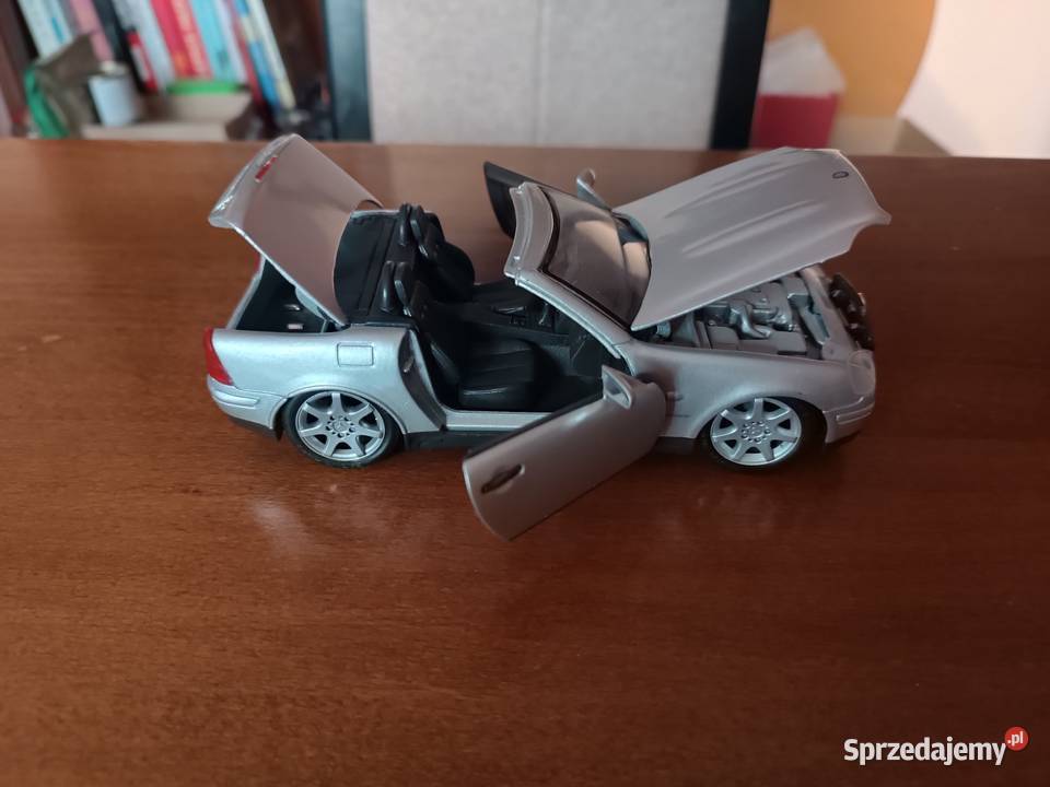 Model samochodu MercedesBenz SLK 230 Scala 124 Szczyrk